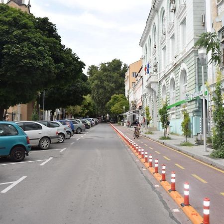 Нестандартно Бутиково Студио За Двама Романтика Varna Exterior photo